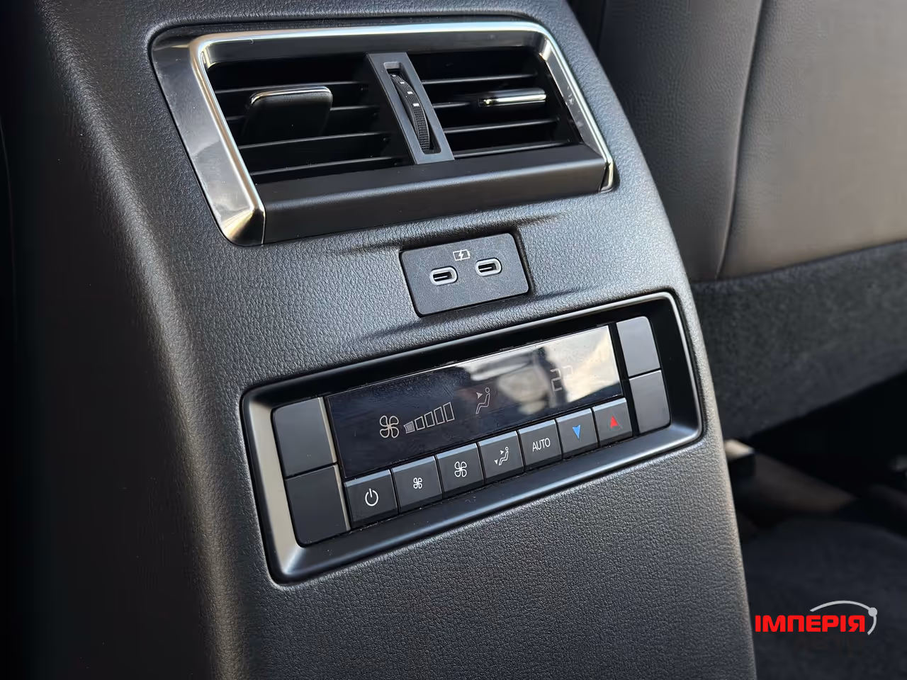 Mazda CX-90 - фото 23