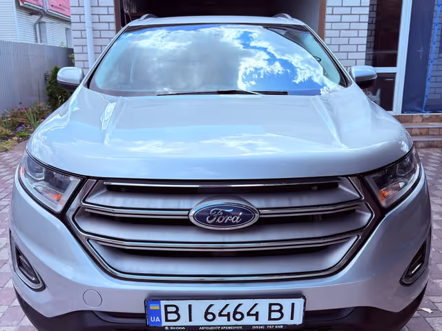 Ford Edge - фото 1