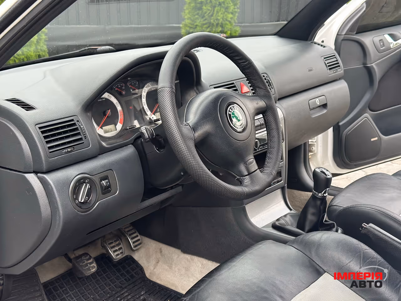 Skoda Octavia RS - фото 8