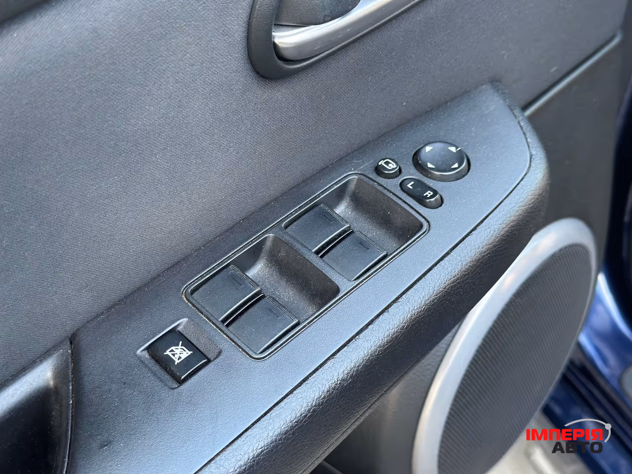 Mazda 6 - фото 12