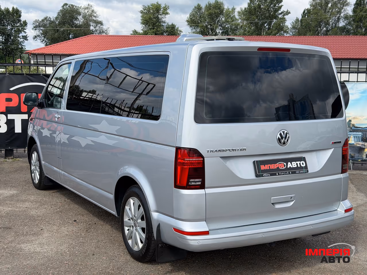 Volkswagen Transporter - фото 6