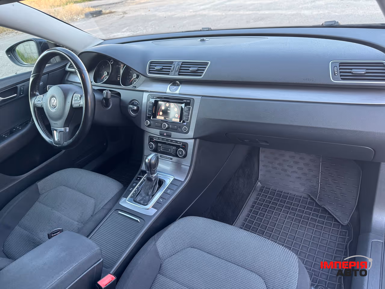 Volkswagen Passat - фото 23