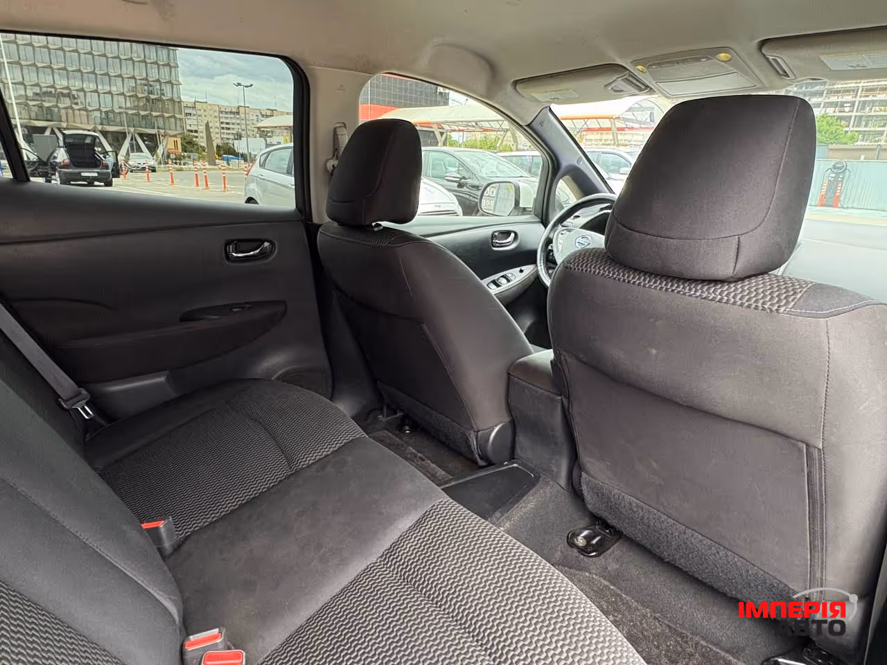 Nissan Leaf - фото 4