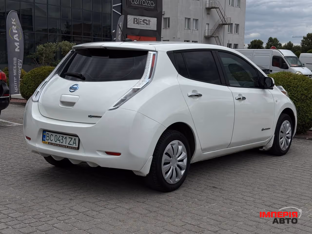 Nissan Leaf - фото 9