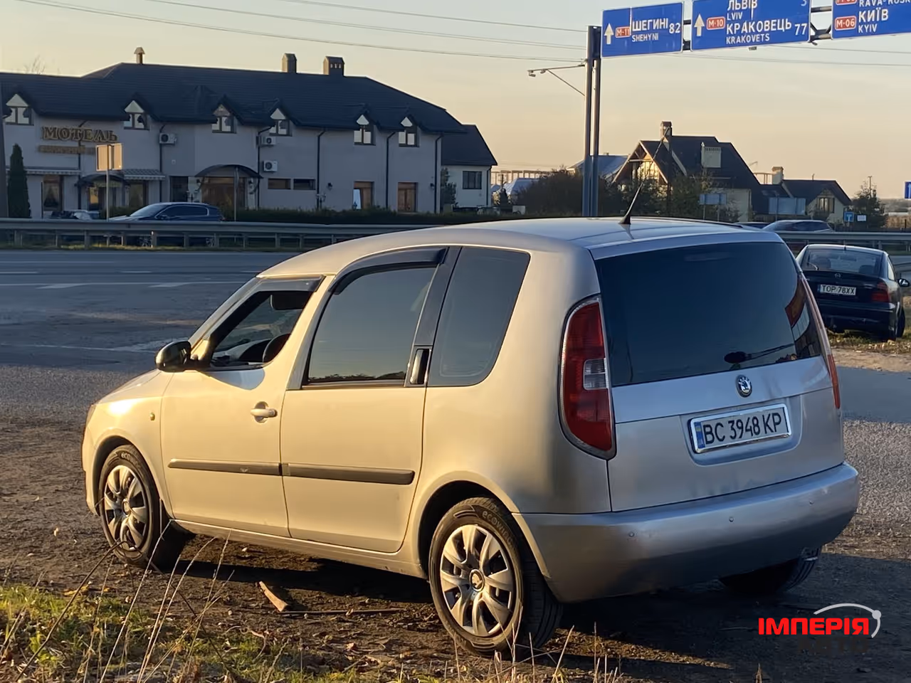 Skoda Roomster - фото 6