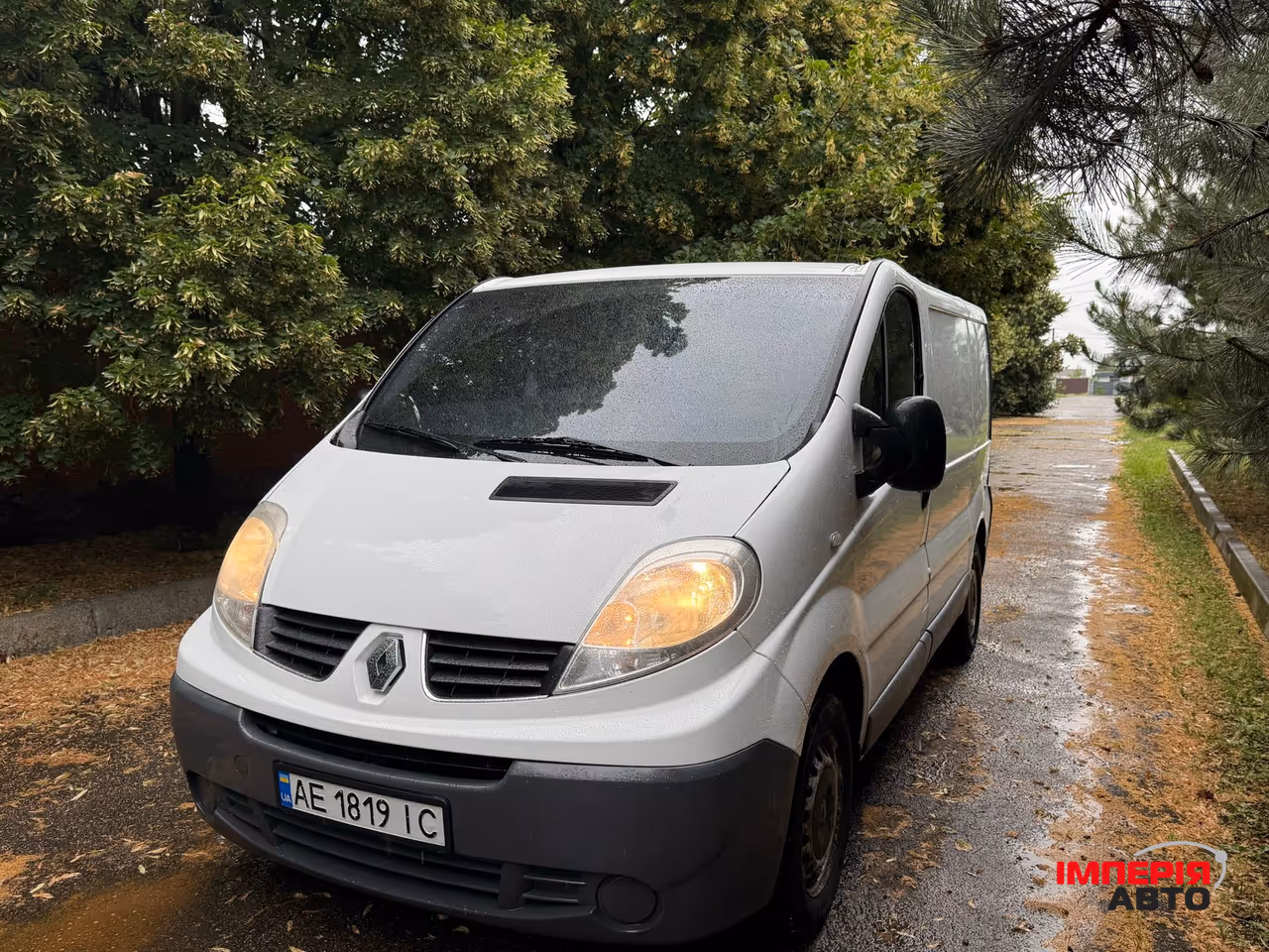Renault Trafic - фото 4