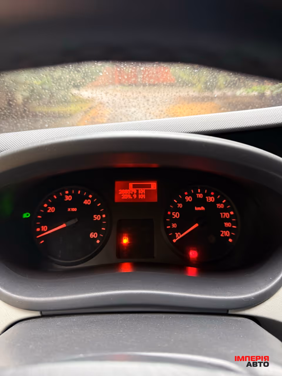 Renault Trafic - фото 7