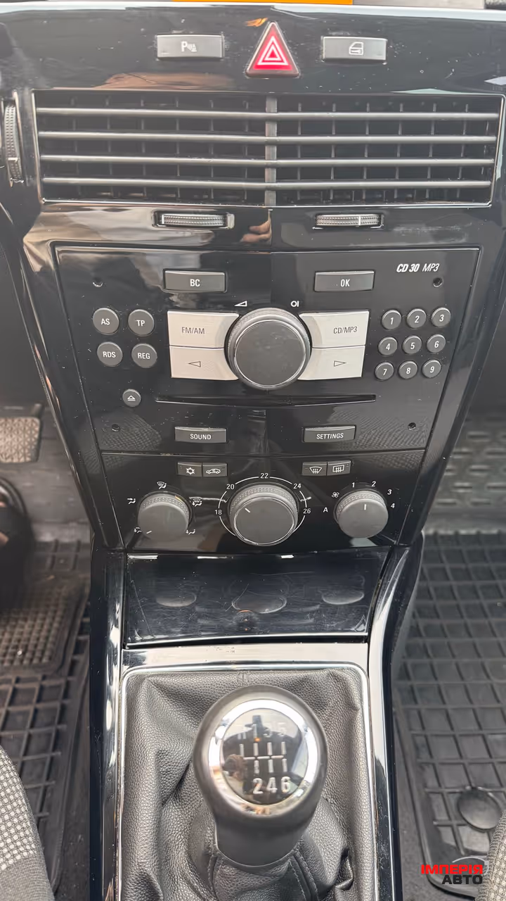 Opel Astra - фото 24