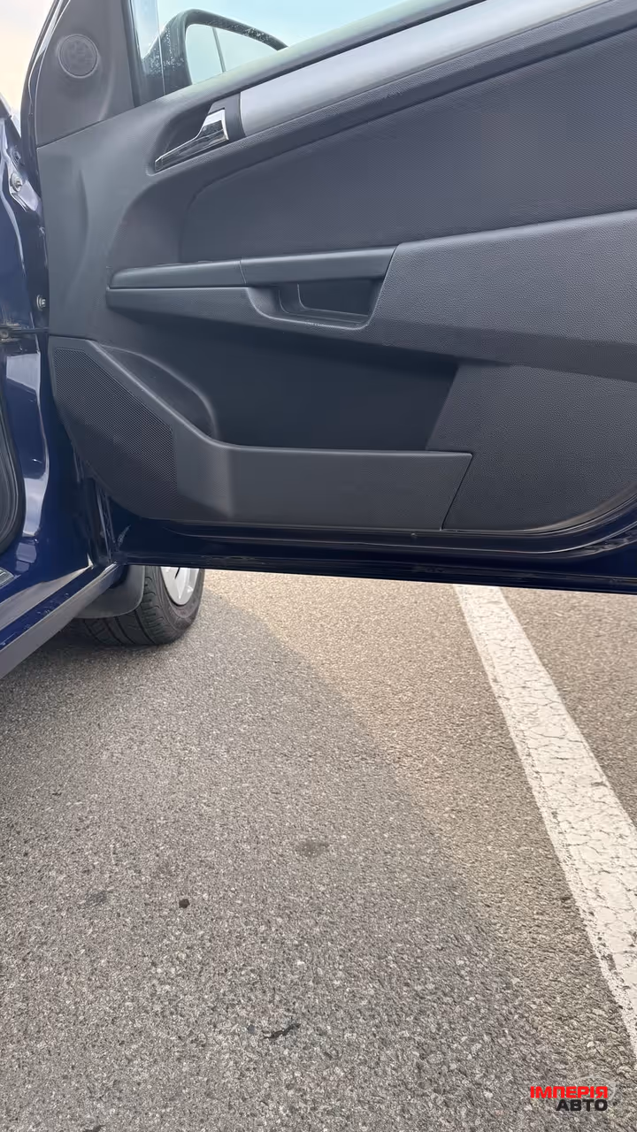 Opel Astra - фото 12