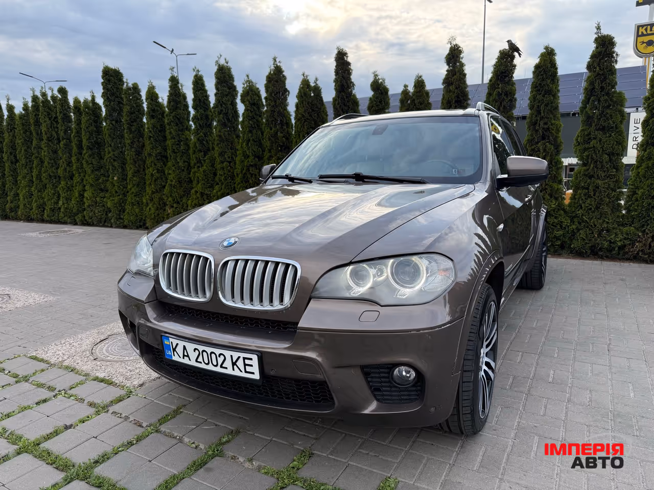 BMW X5 - фото 1