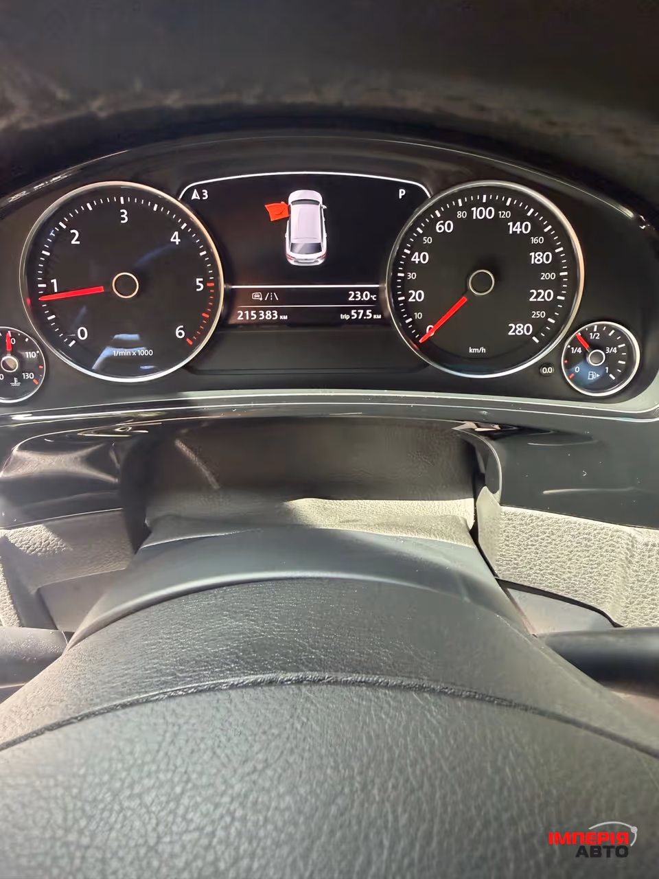 Volkswagen Touareg - фото 11
