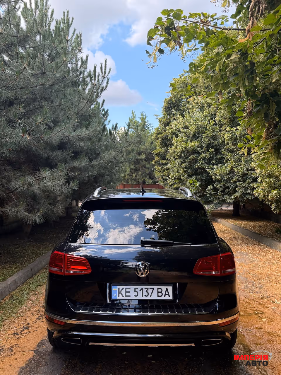 Volkswagen Touareg - фото 8