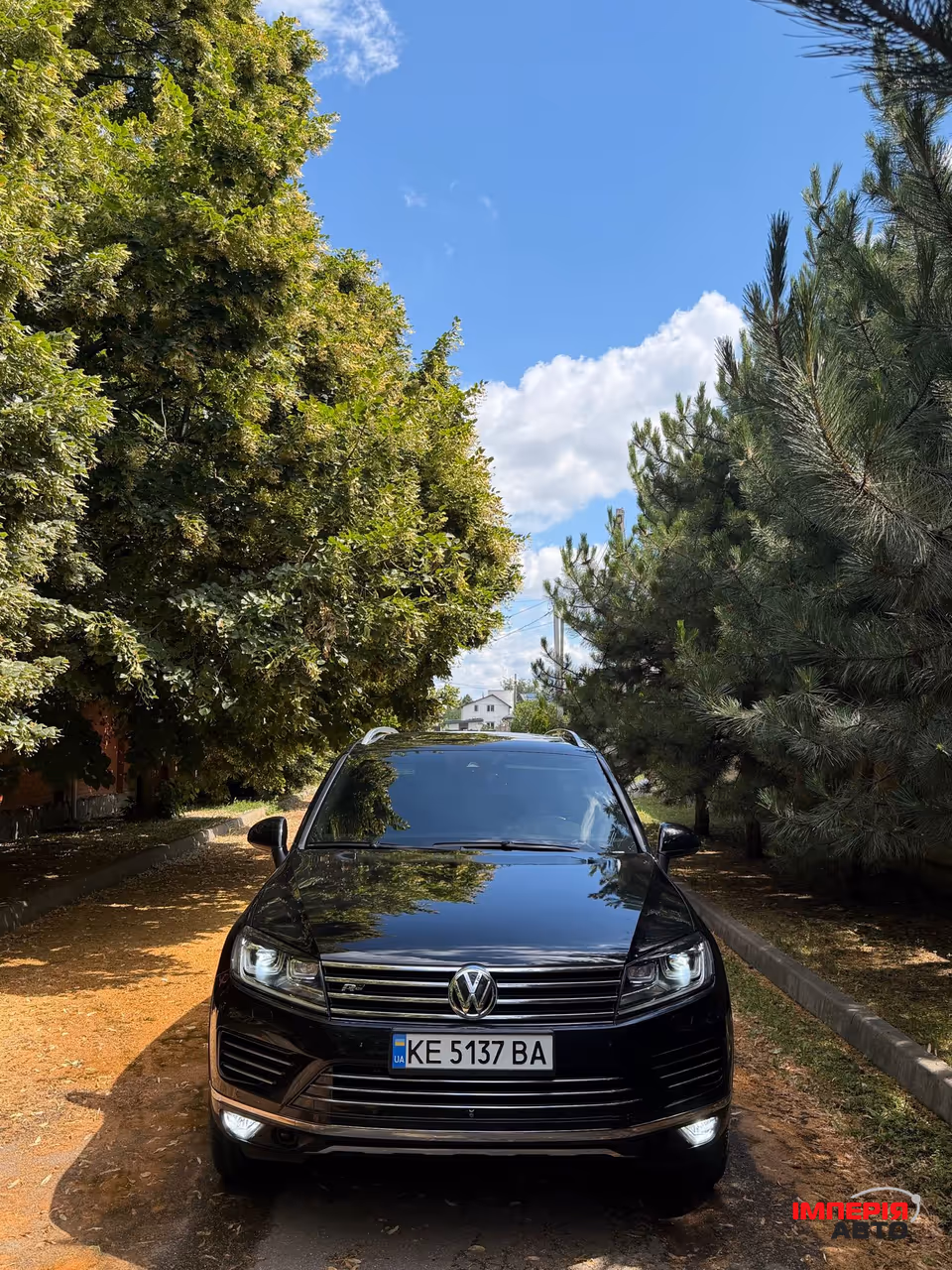 Volkswagen Touareg - фото 4