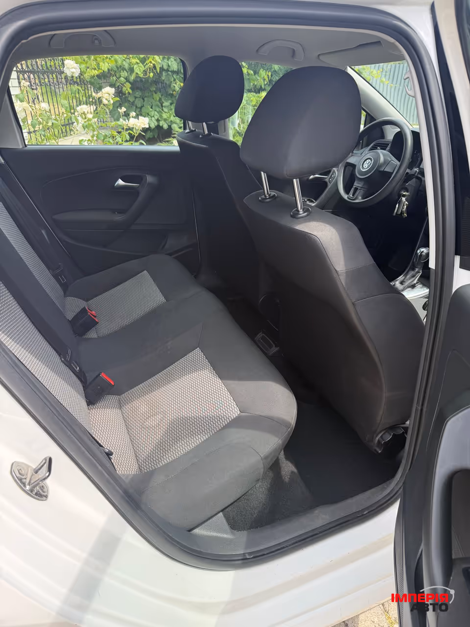Volkswagen Polo - фото 7
