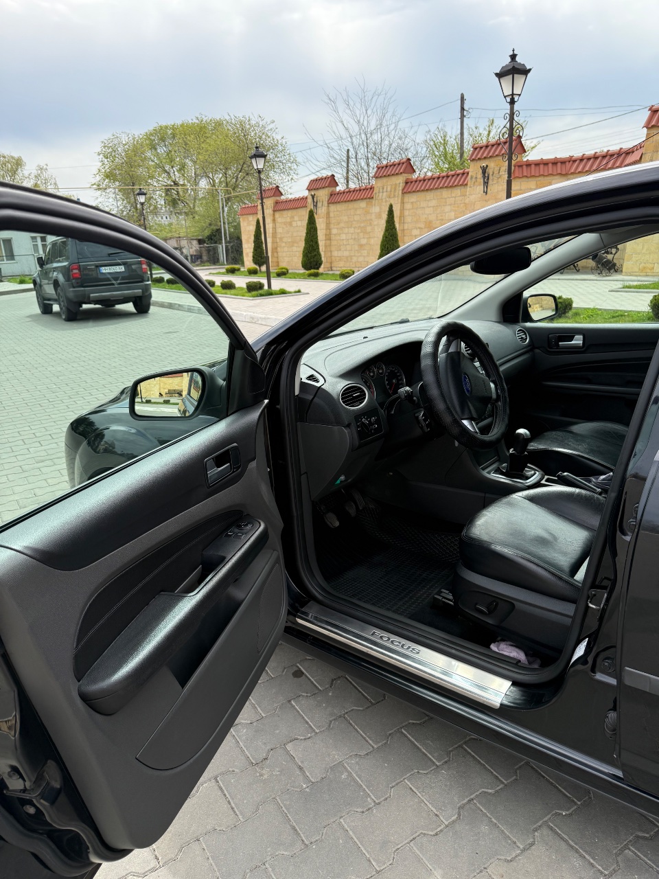 Ford Focus - фото 9