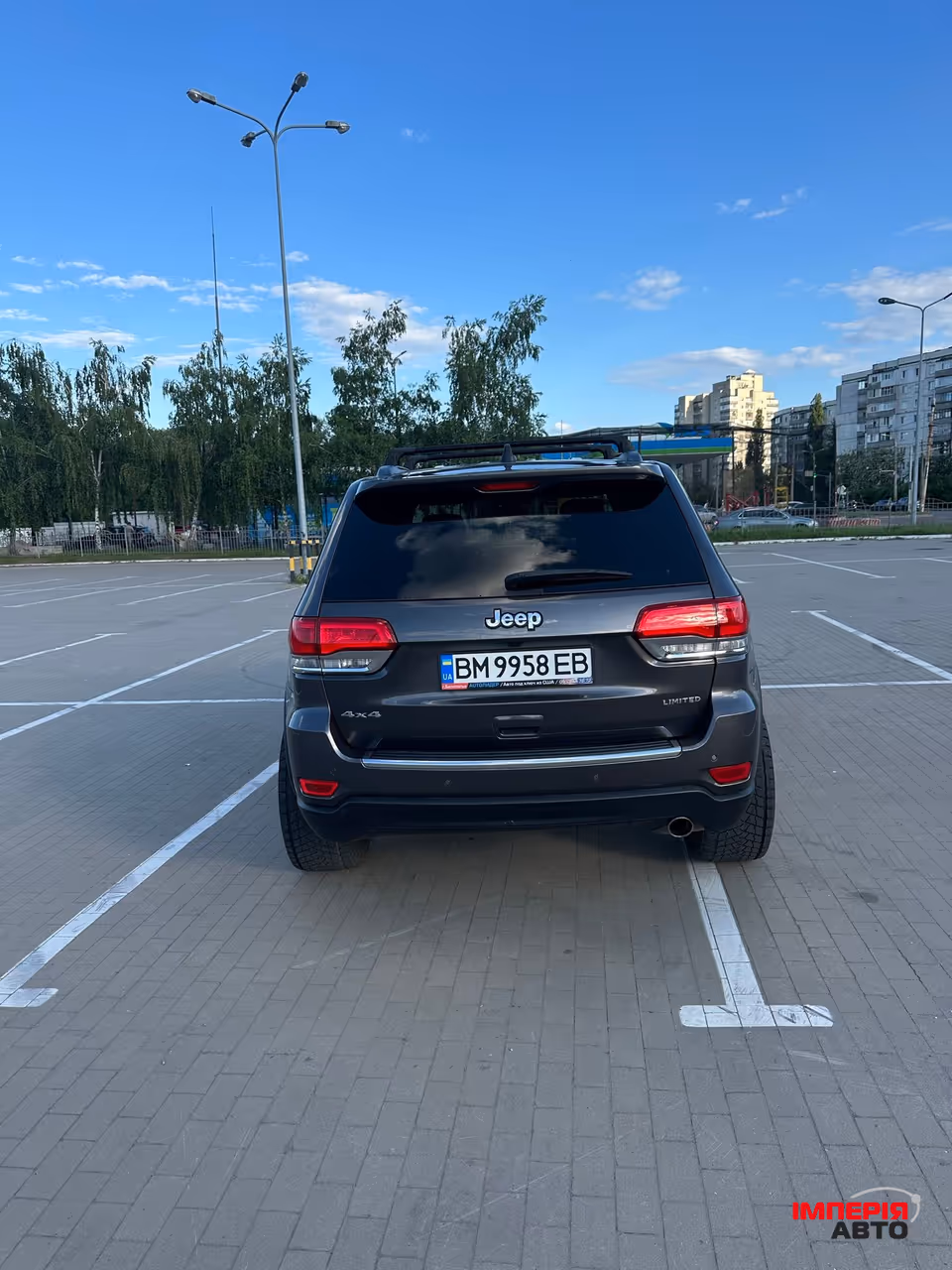 Jeep Grand Cherokee - фото 11