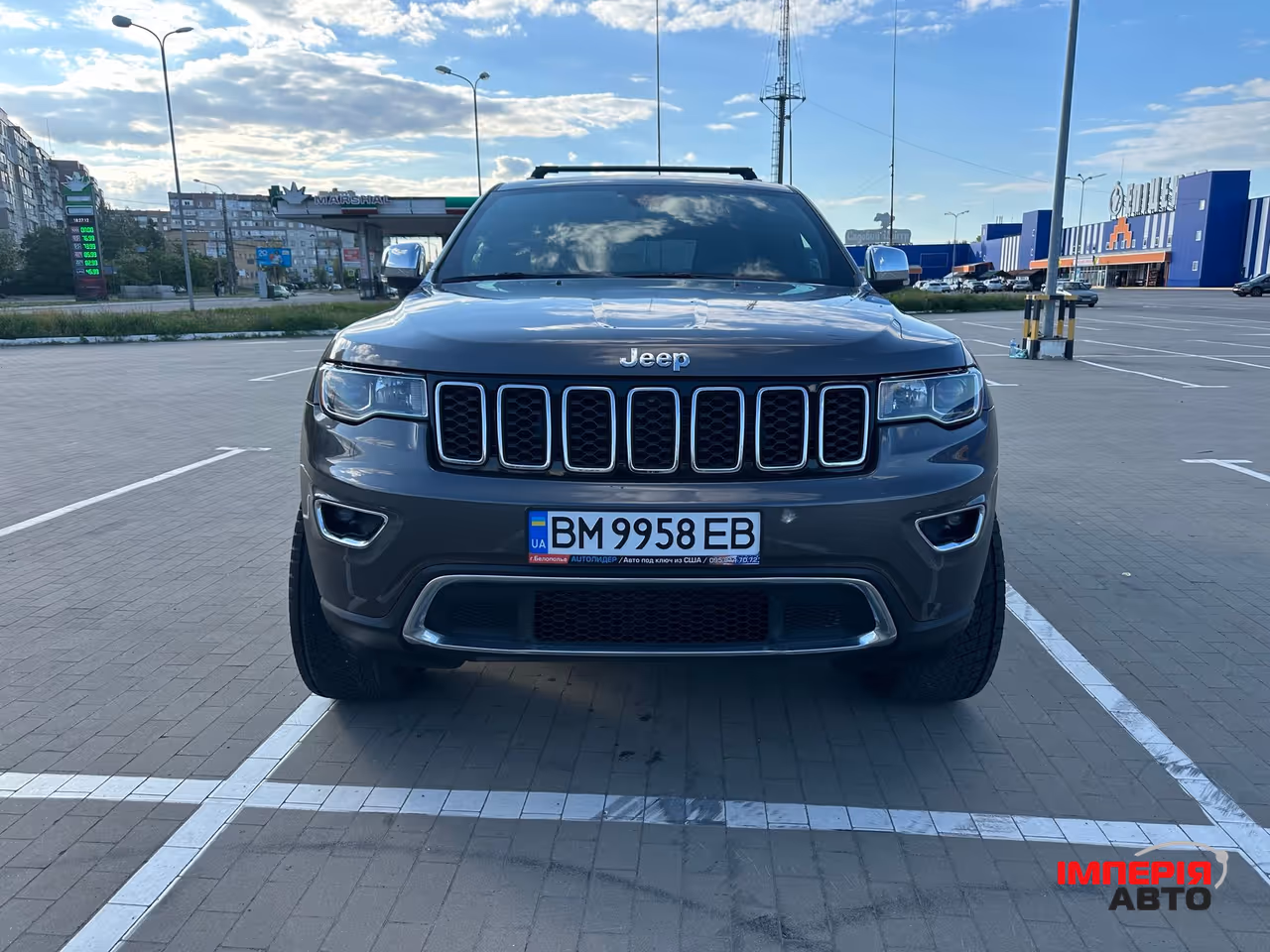 Jeep Grand Cherokee - фото 10