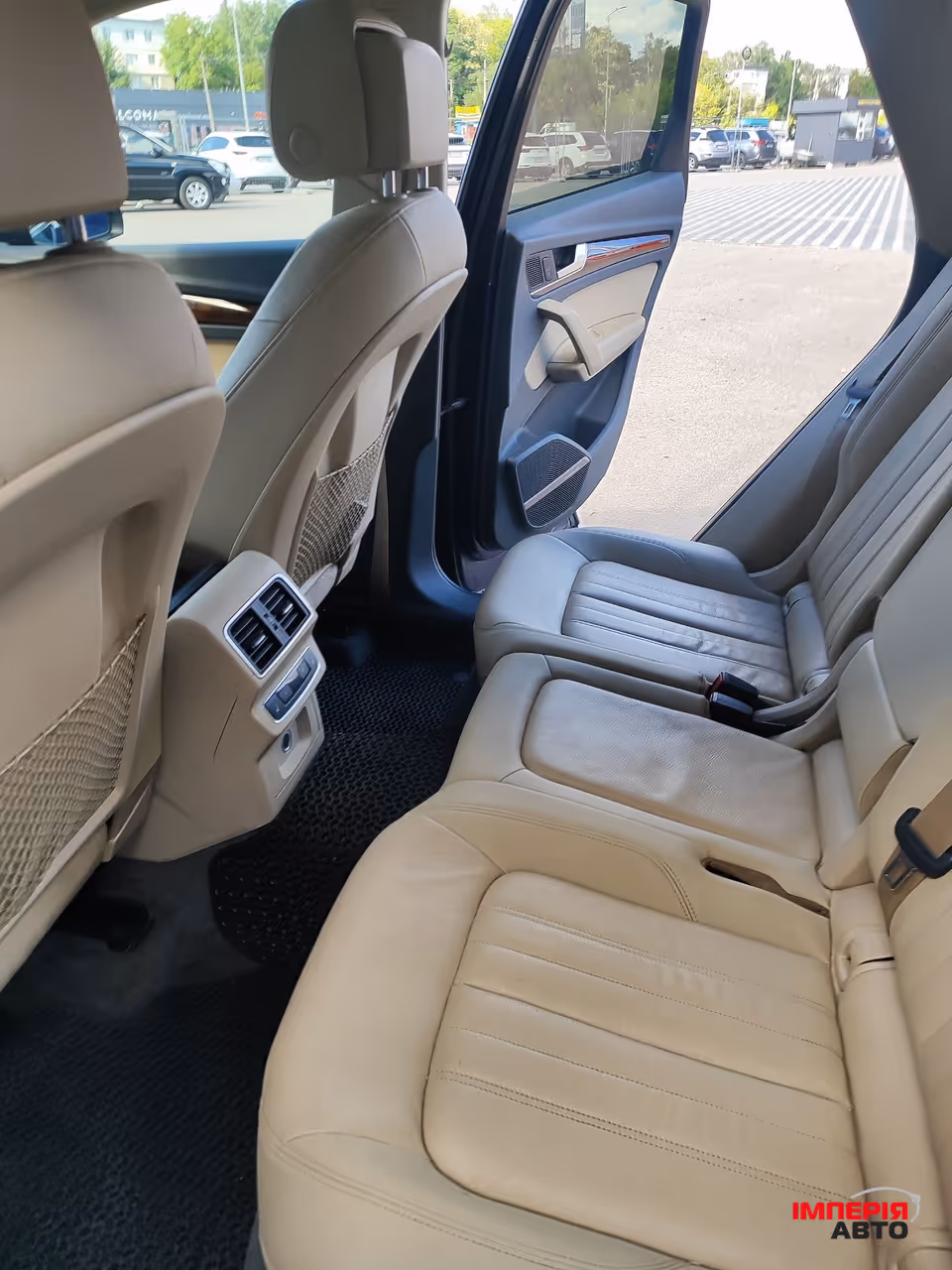 Audi Q5 - фото 9