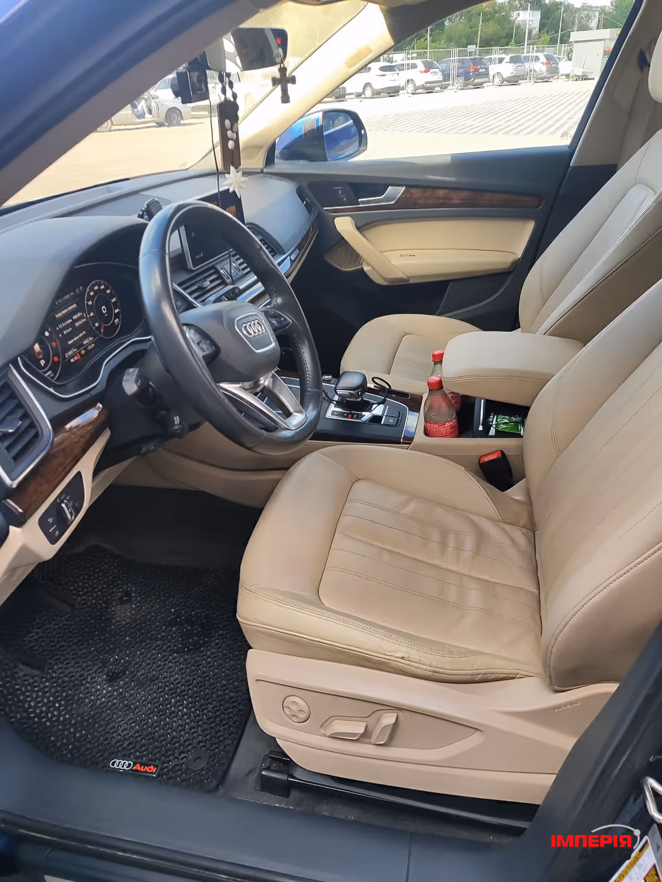 Audi Q5 - фото 8
