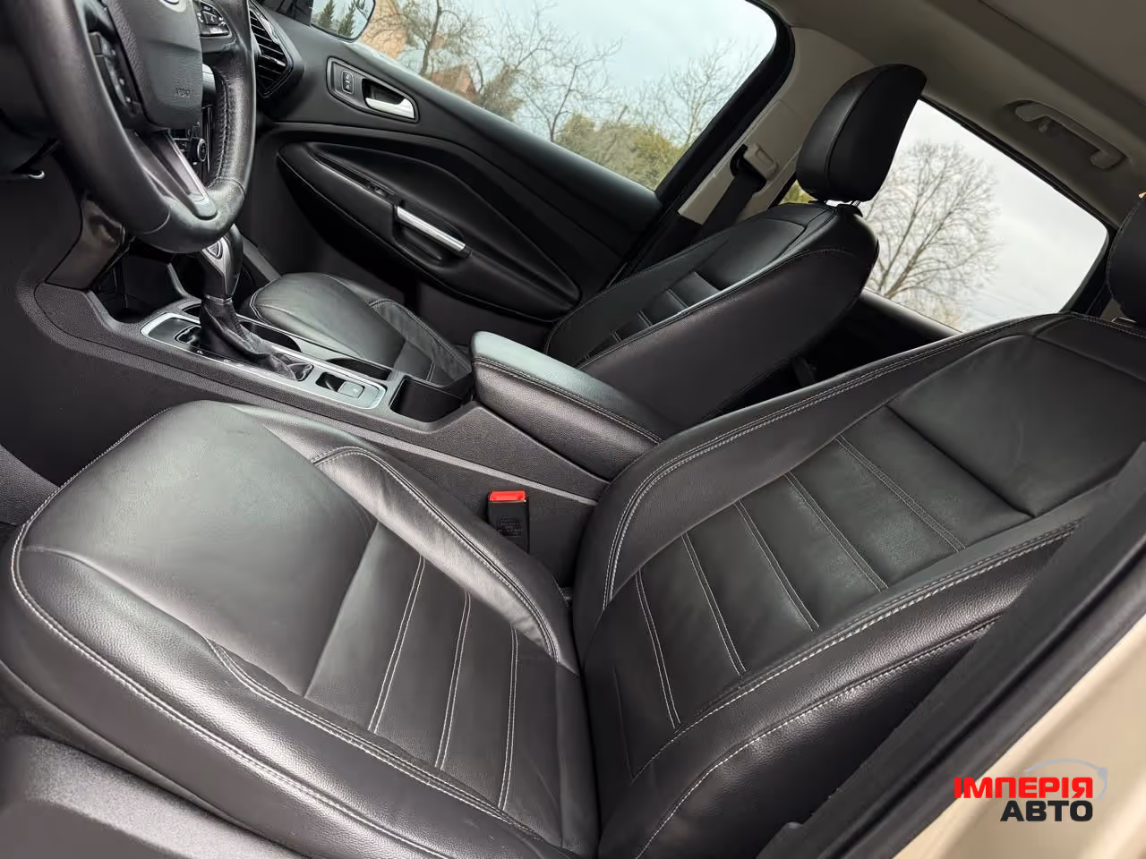 Ford Escape - фото 21