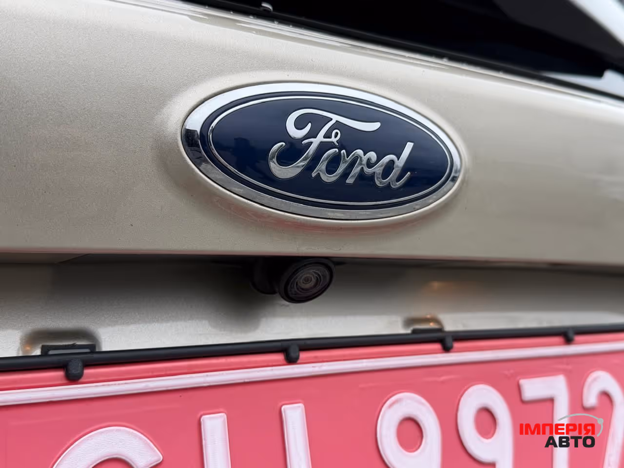 Ford Escape - фото 16