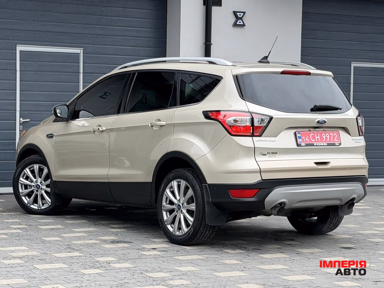 Ford Escape - фото 11