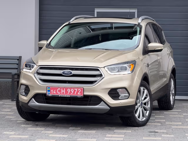 Ford Escape - фото 1