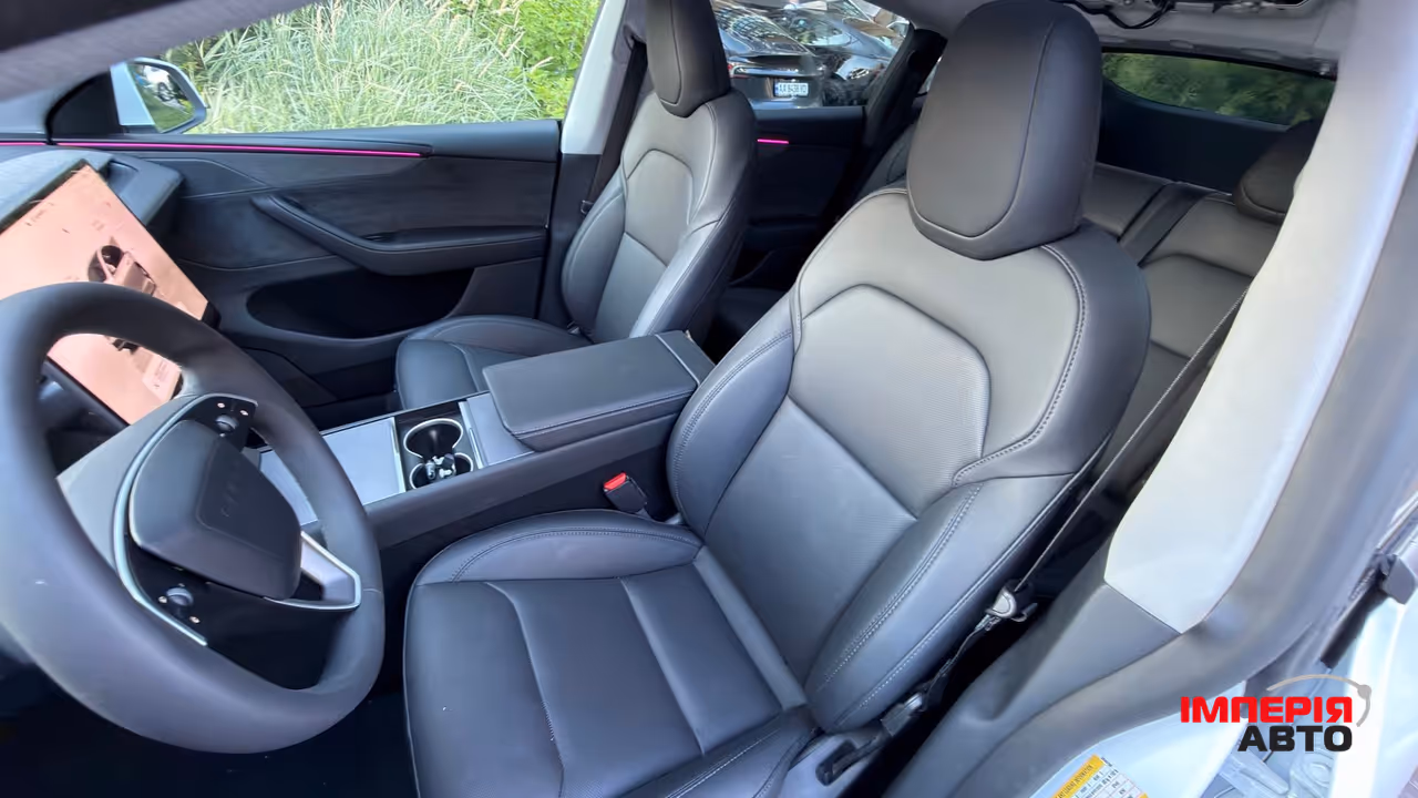 Tesla Model Y - фото 7