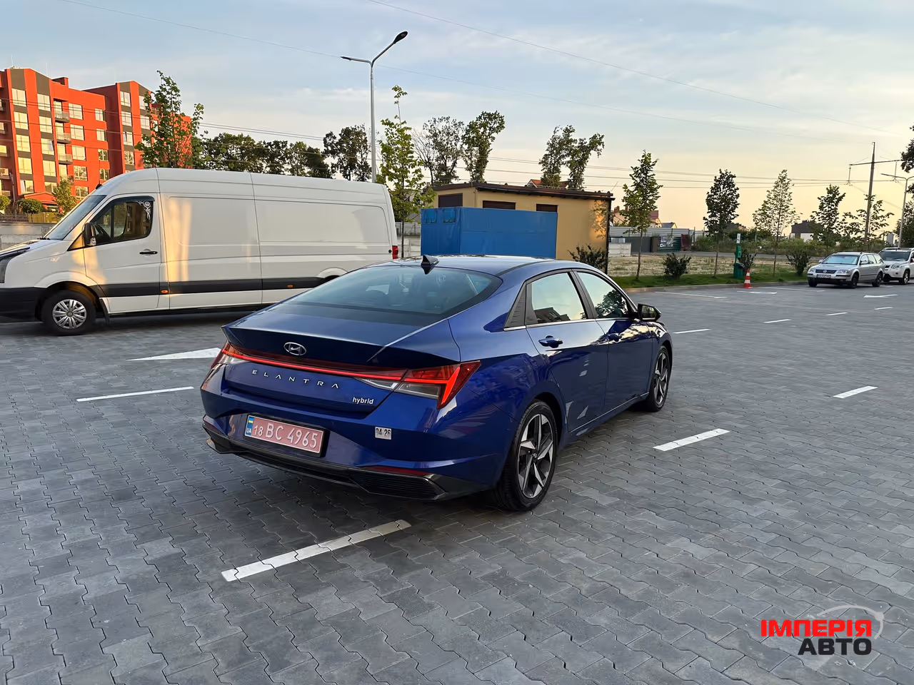 Hyundai Elantra - фото 5