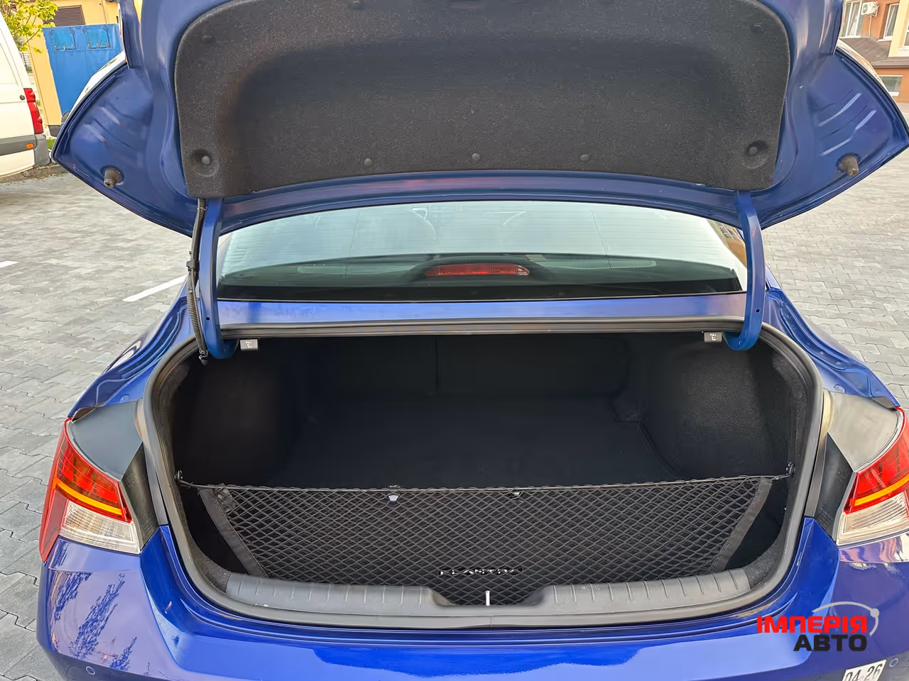 Hyundai Elantra - фото 20