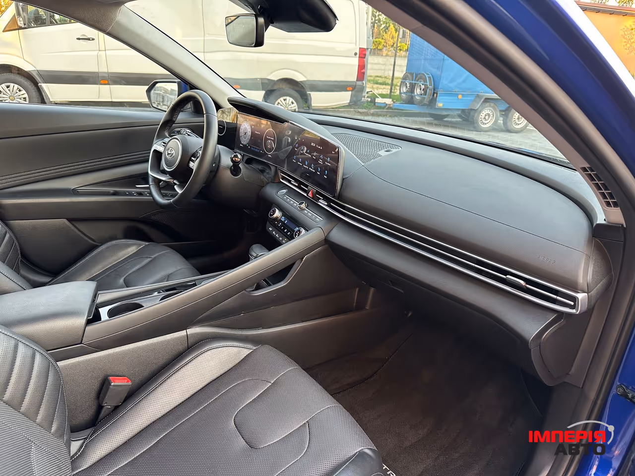 Hyundai Elantra - фото 24