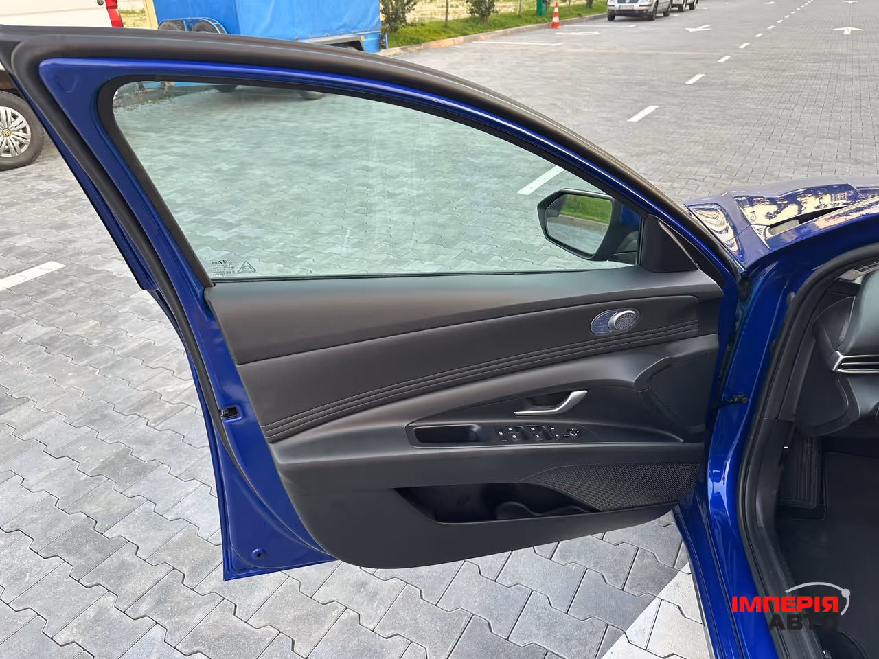 Hyundai Elantra - фото 13