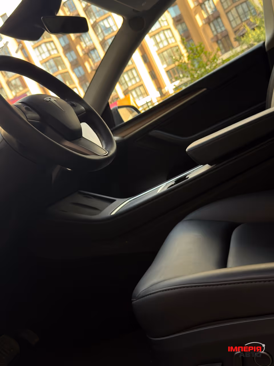 Tesla Model Y - фото 10