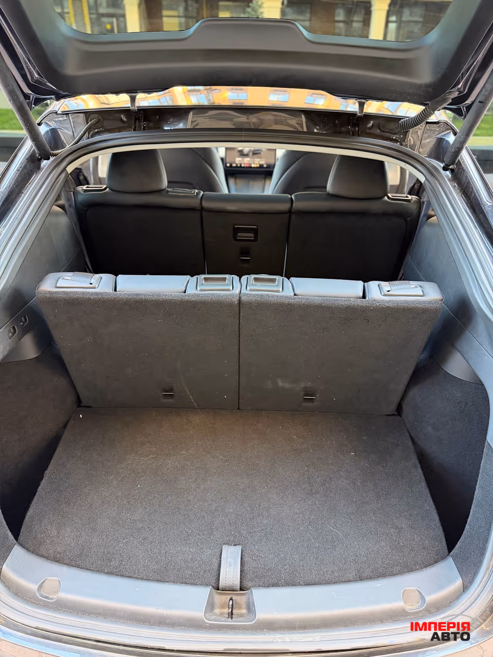 Tesla Model Y - фото 18