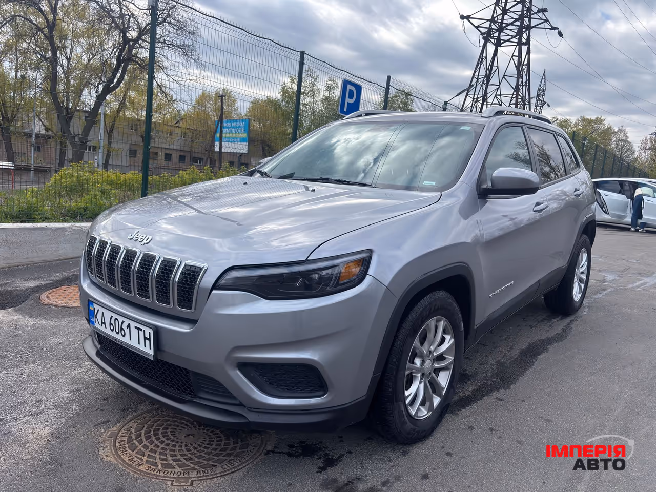 Jeep Cherokee - фото 1
