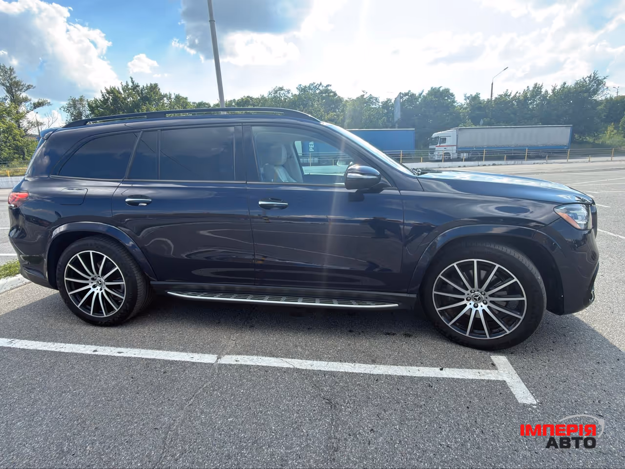 Mercedes-Benz GLS - фото 3