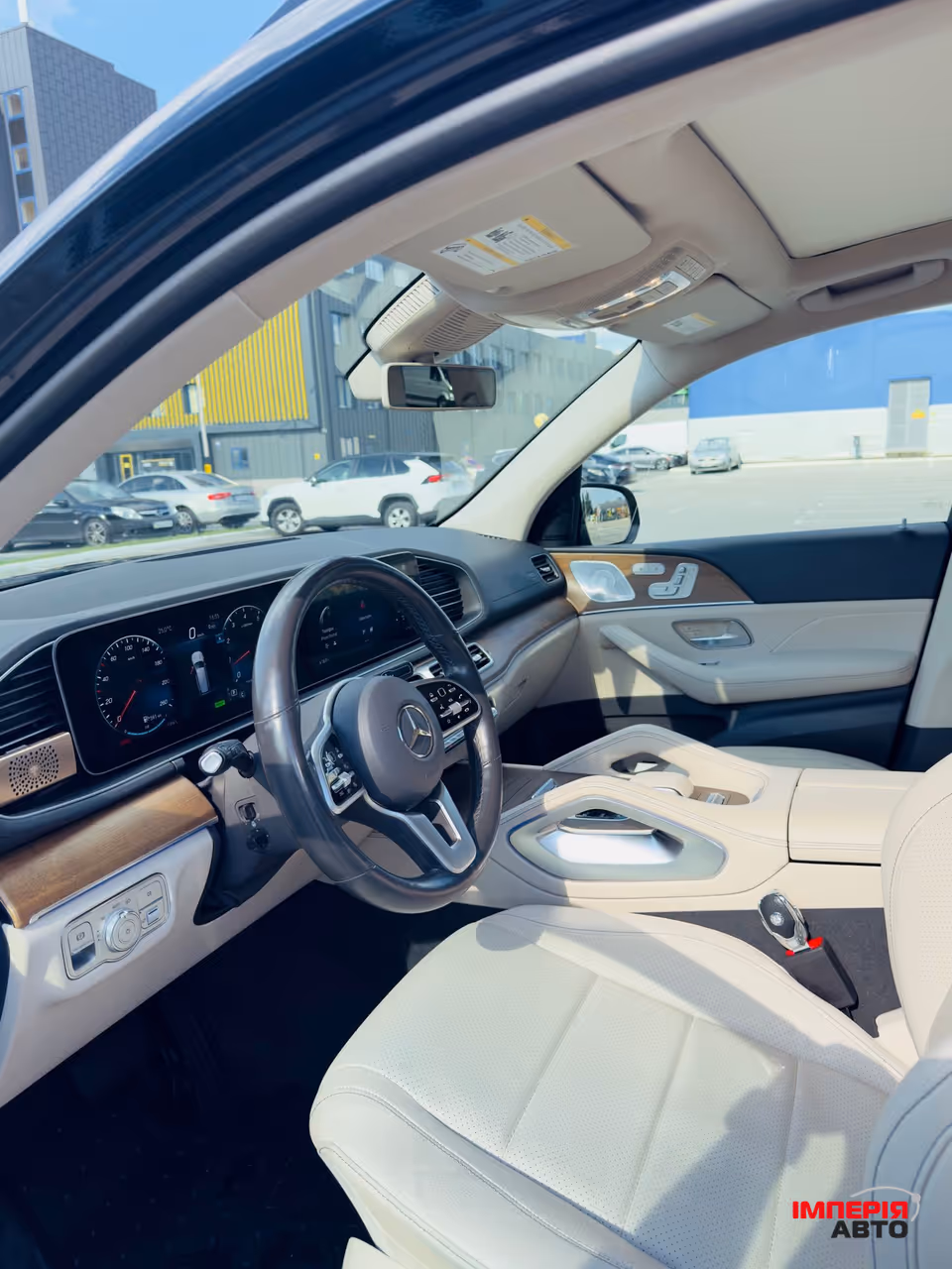 Mercedes-Benz GLS - фото 21