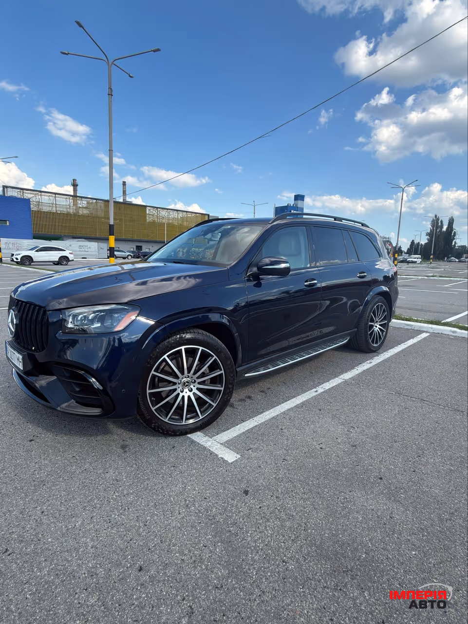 Mercedes-Benz GLS - фото 13