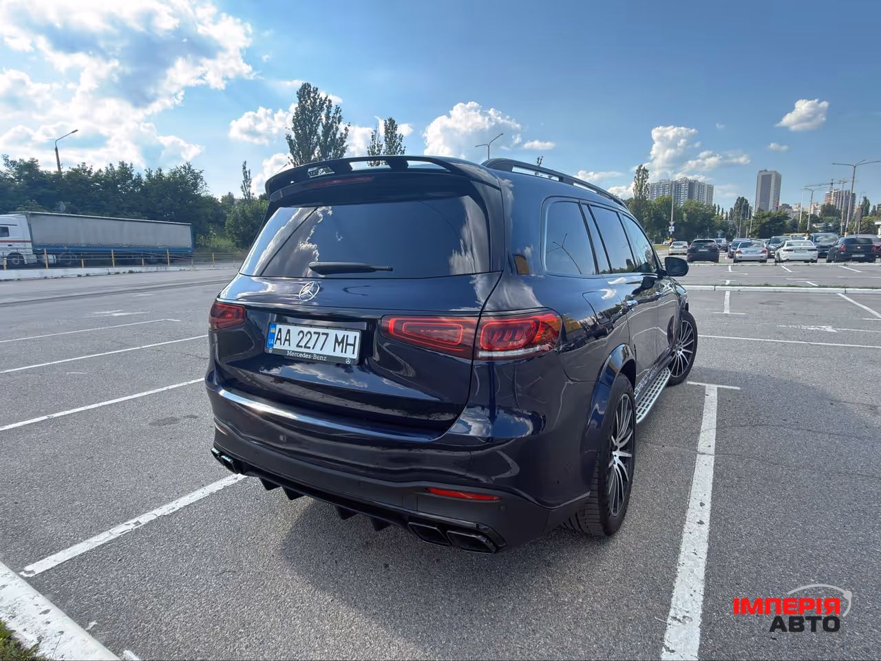 Mercedes-Benz GLS - фото 6