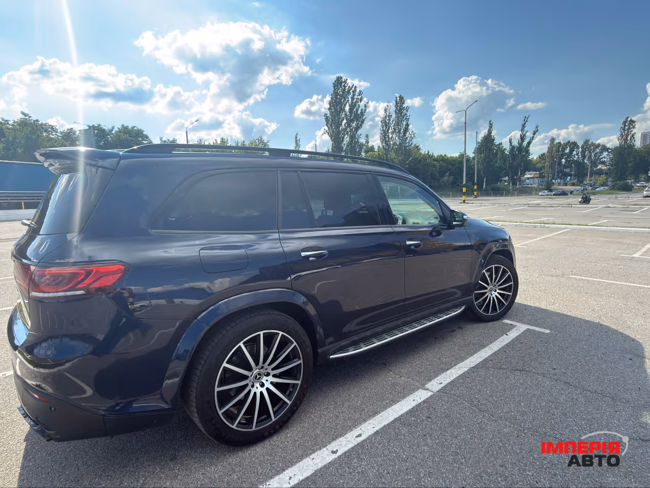 Mercedes-Benz GLS - фото 4