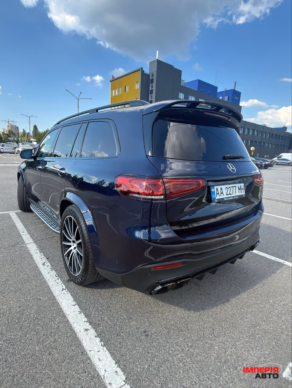 Mercedes-Benz GLS - фото 10