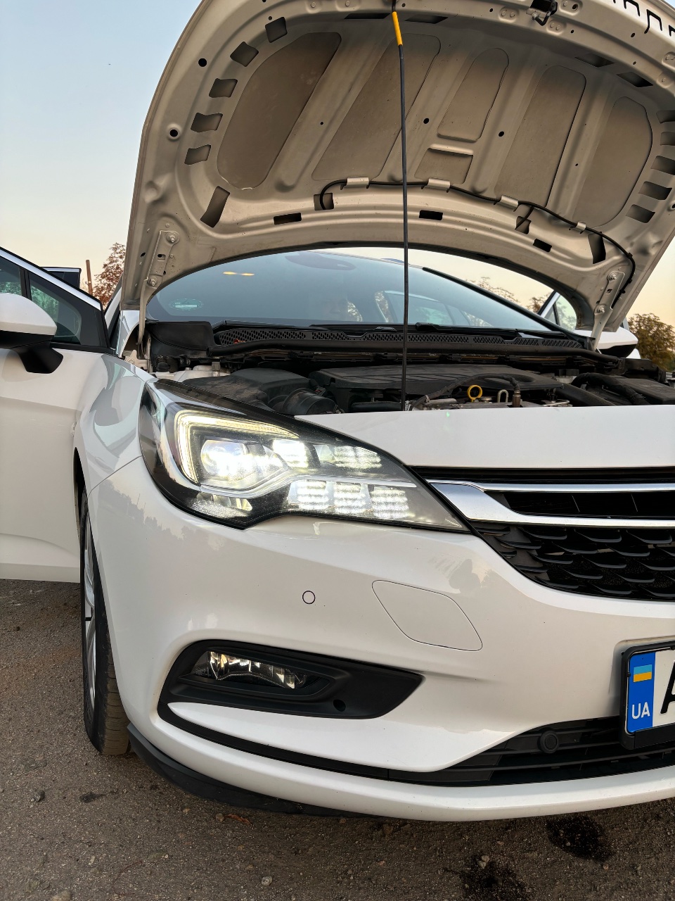 Opel Astra - фото 7