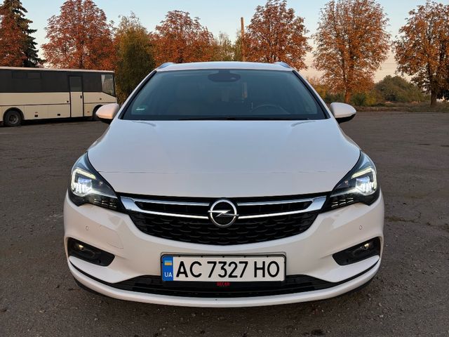 Opel Astra - фото 3