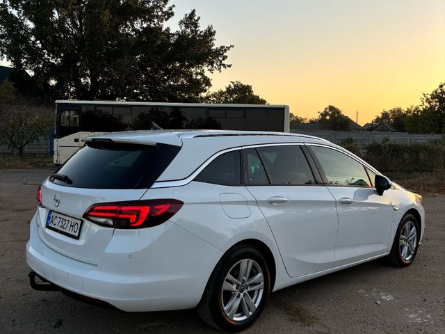 Opel Astra - фото 2