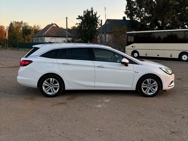 Opel Astra - фото 5