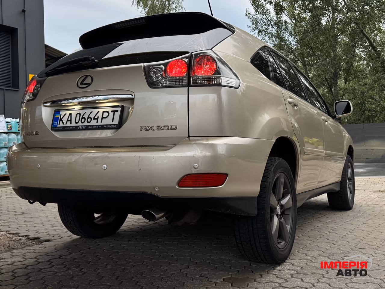 Lexus RX - фото 4