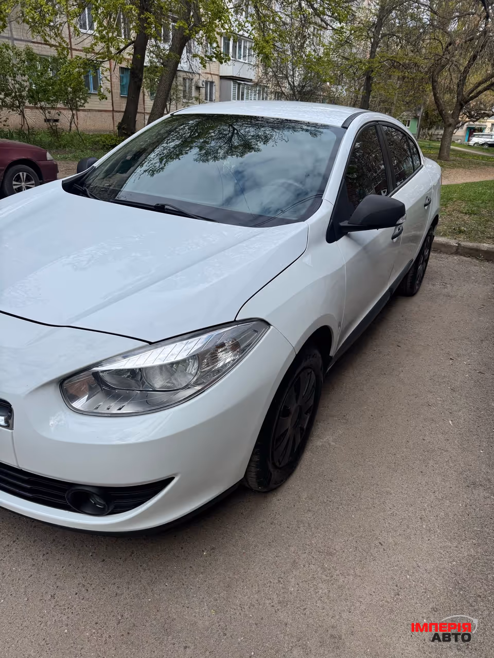 Renault Fluence - фото 2