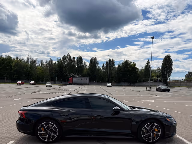 Audi RS e-tron GT - зображення 3
