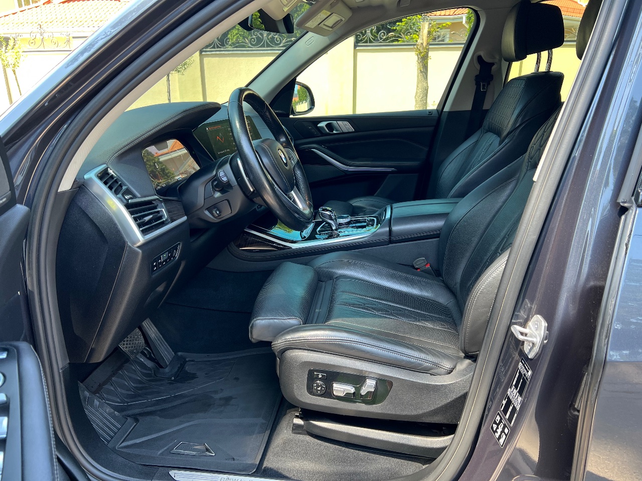 BMW X7 - фото 34