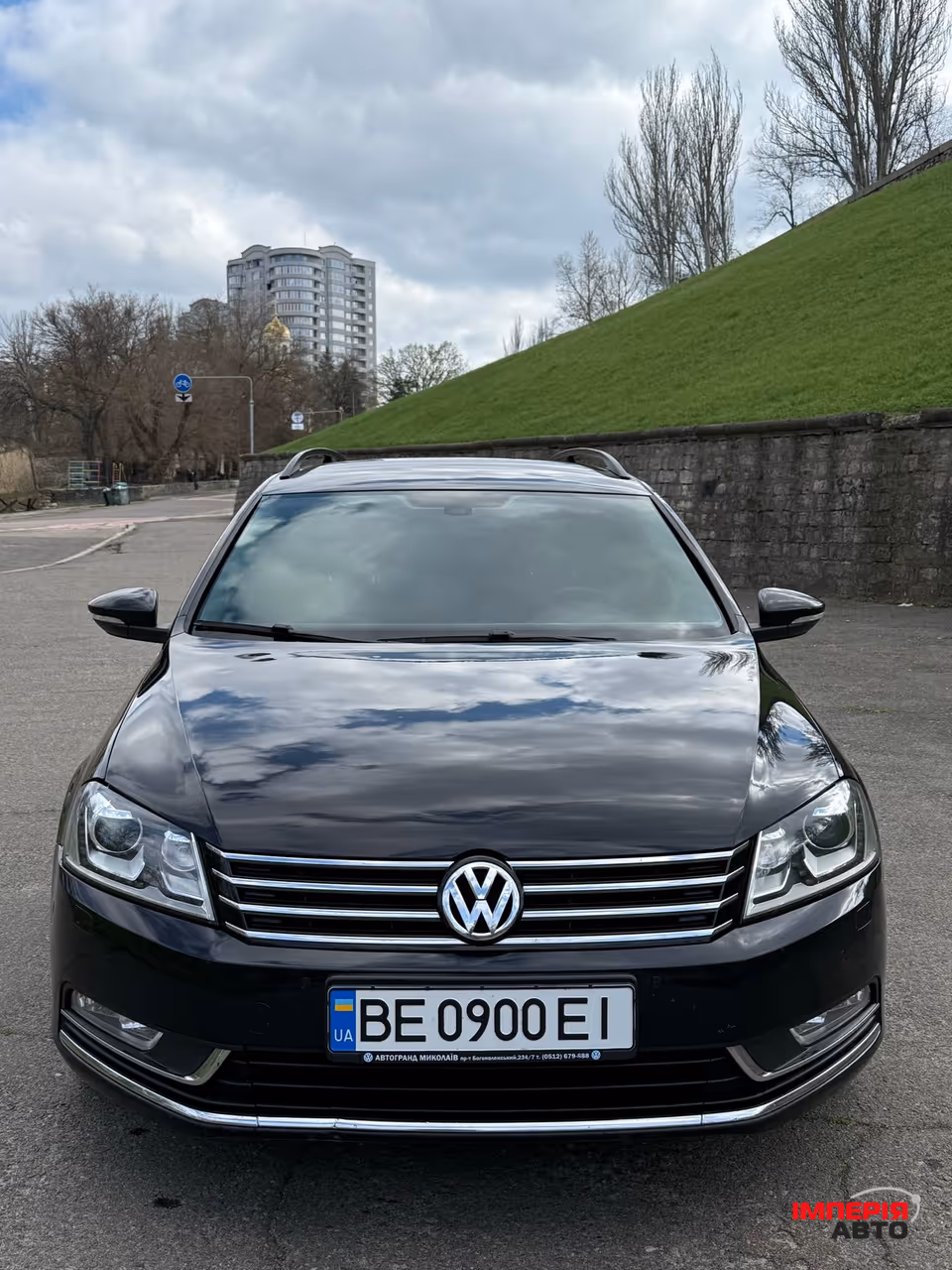 Volkswagen Passat - фото 1